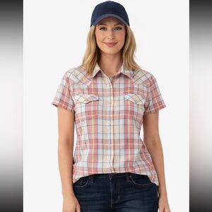 Western pearl snap Wrangler Women’s Pearl Snap Plaid rodeo top size L *2 for 20*